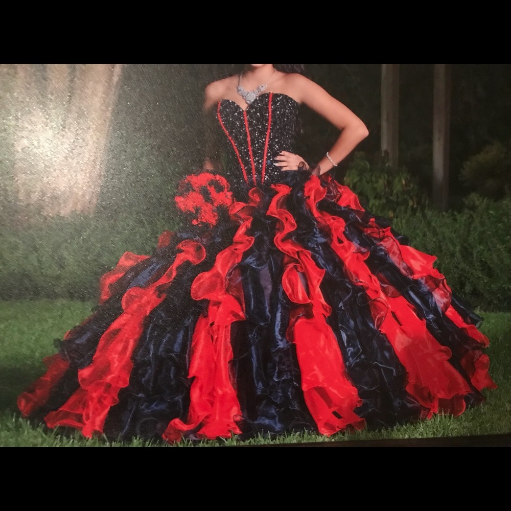Quinceñera Dress